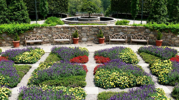 Fun things to do in Asheville NC : North Carolina Arboretum in Asheville, NC. 