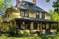 Fun things to do in Asheville NC : Carolina Bed & Breakfast in Asheville NC. 
