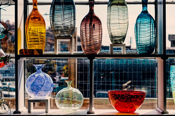 Fun things to do in Asheville NC : Lexington Glassworks in Asheville, NC. 