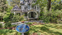 Fun things to do in Asheville NC : 1899 Wright Inn & Carriage House in Asheville NC. 